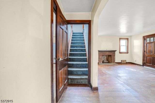 204 Hoover Pl, Union Twp., NJ 07083