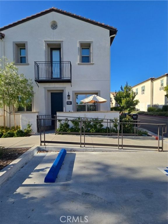 12276 Starling Ln, Whittier, CA 90602