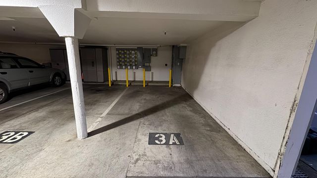 20 Willow Road 26, Menlo Park, CA 94025