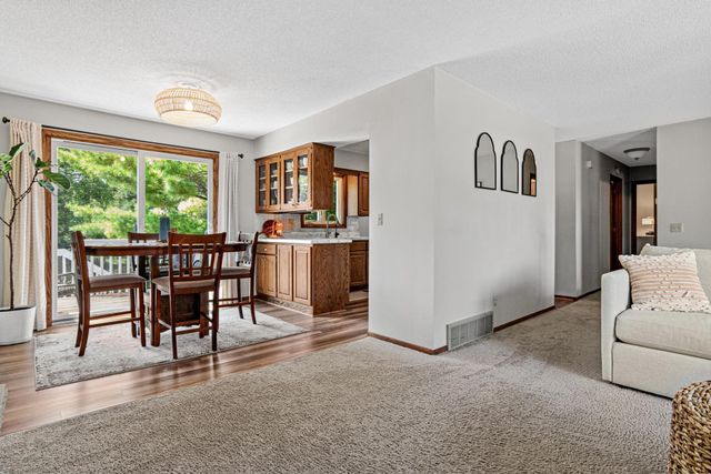 3117 Jersey Avenue N, Crystal, MN 55427