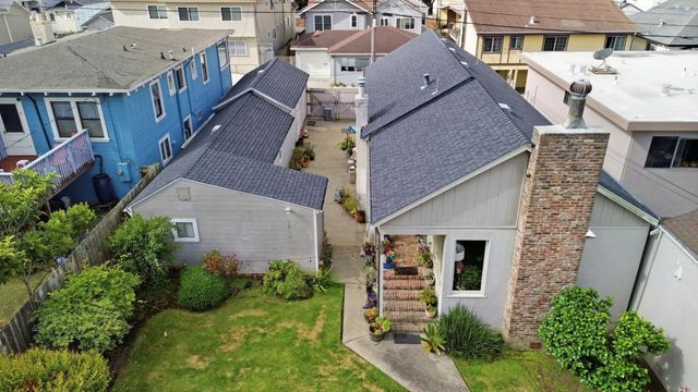 457 Commercial Avenue, South San Francisco, CA 94080