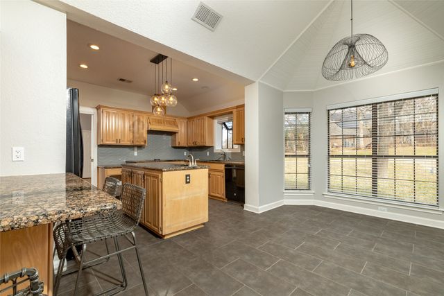 207 Pebble Beach Drive, Trophy Club, TX 76262