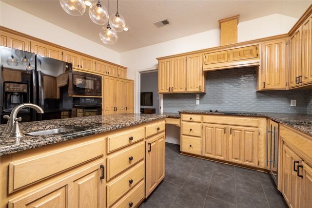 207 Pebble Beach Drive, Trophy Club, TX 76262