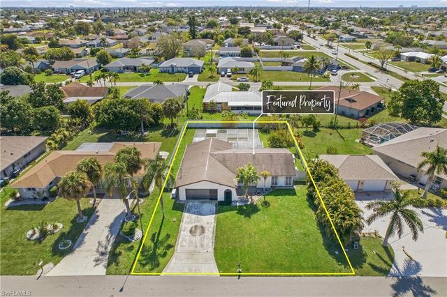 908 SE 21st TER, Cape Coral, FL 33990