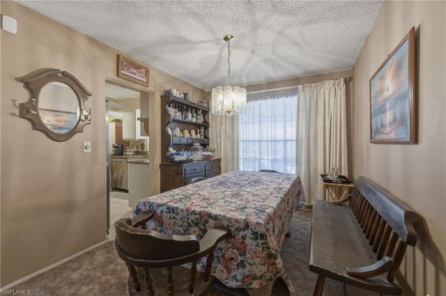 908 SE 21st TER, Cape Coral, FL 33990