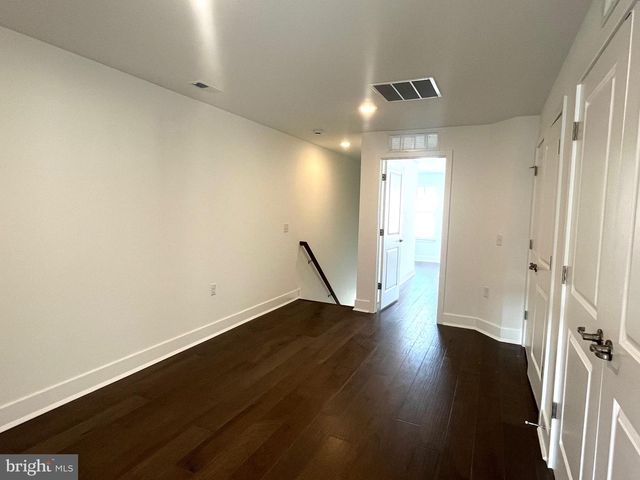 119 STOUTSBURG BLVD, Pennington, NJ 08534