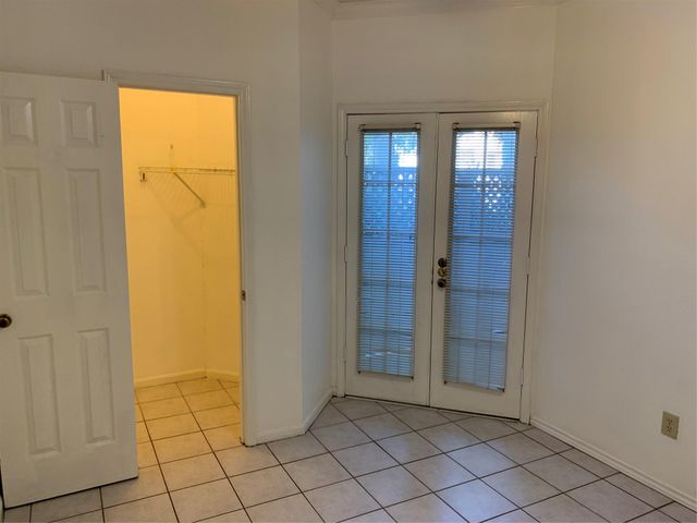3111 Tom Green ST 101, Austin, TX 78705