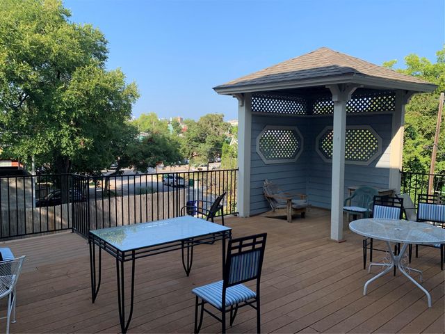 3111 Tom Green ST 101, Austin, TX 78705