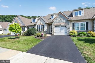 1040 ARIS PEAR WAY #5, Downingtown, PA 19335
