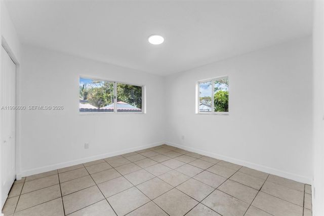 11611 SW 184th St, Miami, FL 33157