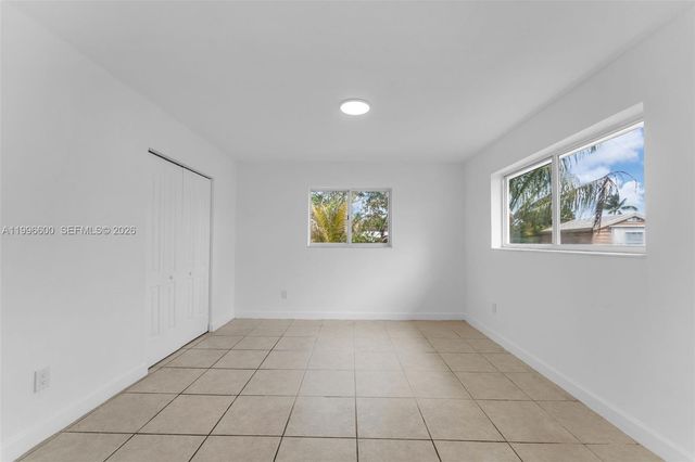 11611 SW 184th St, Miami, FL 33157