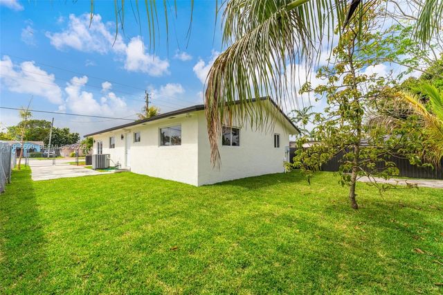 11611 SW 184th St, Miami, FL 33157