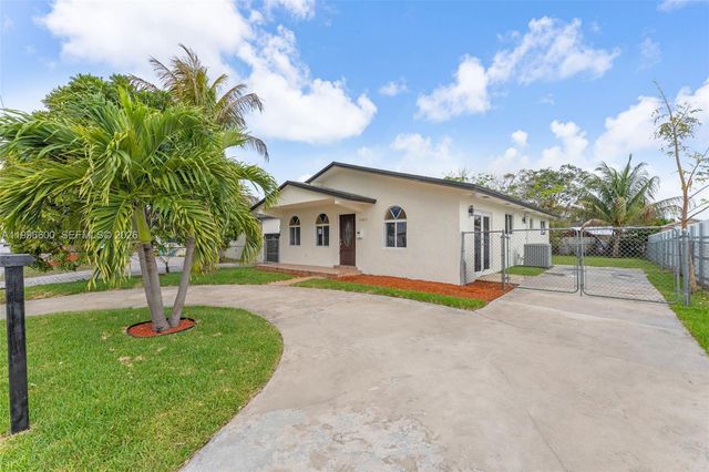 11611 SW 184th St, Miami, FL 33157