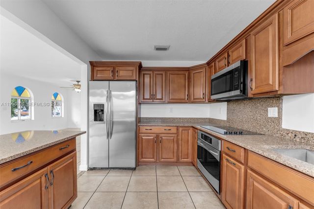 11611 SW 184th St, Miami, FL 33157