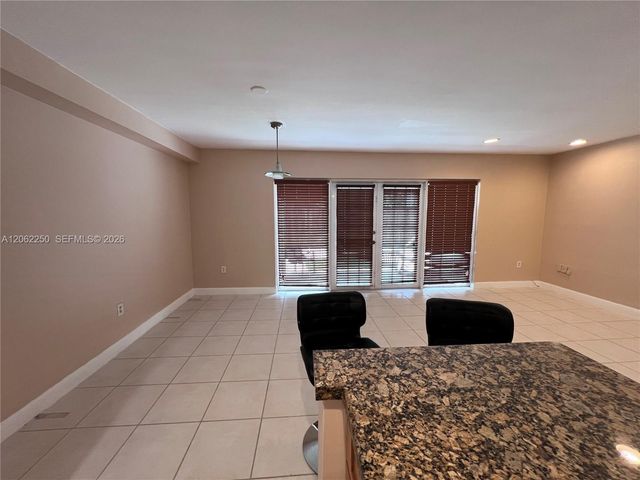 2750 N 34th Ave 9D, Hollywood, FL 33021