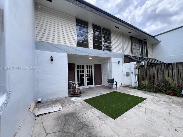 2750 N 34th Ave 9D, Hollywood, FL 33021