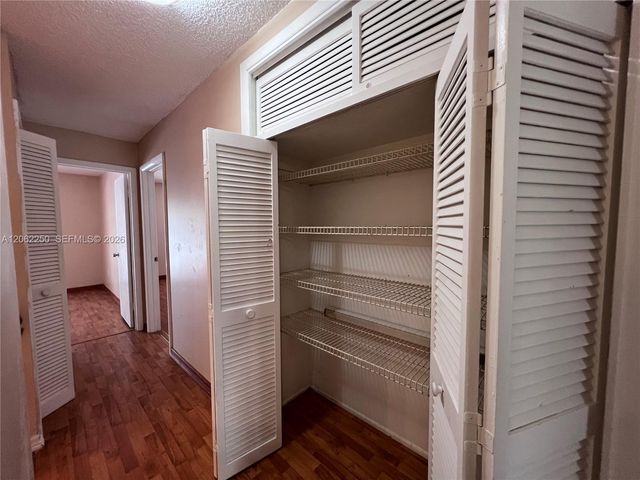2750 N 34th Ave 9D, Hollywood, FL 33021