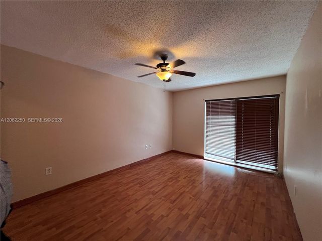 2750 N 34th Ave 9D, Hollywood, FL 33021