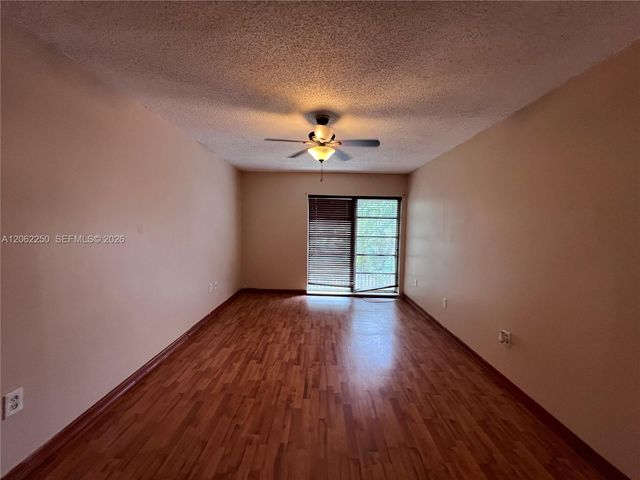 2750 N 34th Ave 9D, Hollywood, FL 33021