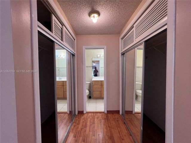 2750 N 34th Ave 9D, Hollywood, FL 33021