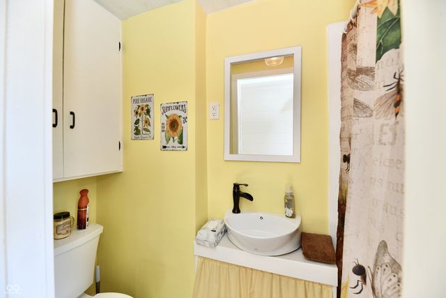 1177 W State Road 28, Alexandria, IN 46001