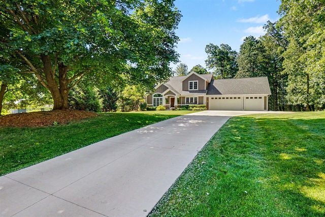 7000 Windcrest Street, Grand Rapids, MI 49546