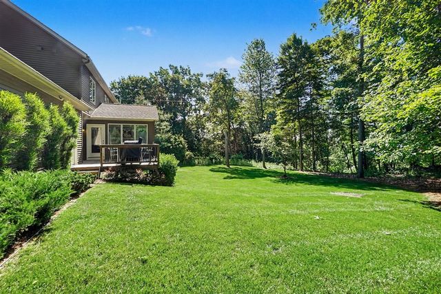 7000 Windcrest Street, Grand Rapids, MI 49546