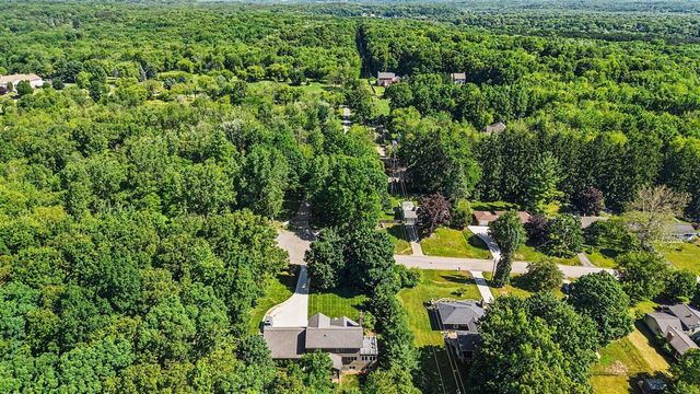7000 Windcrest Street, Grand Rapids, MI 49546