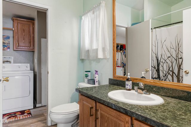 16240 Lava Drive, La Pine, OR 97739