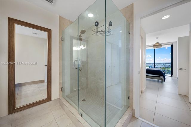 5350 NW 84th Avenue 903, Doral, FL 33166