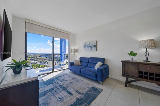 5350 NW 84th Avenue 903, Doral, FL 33166