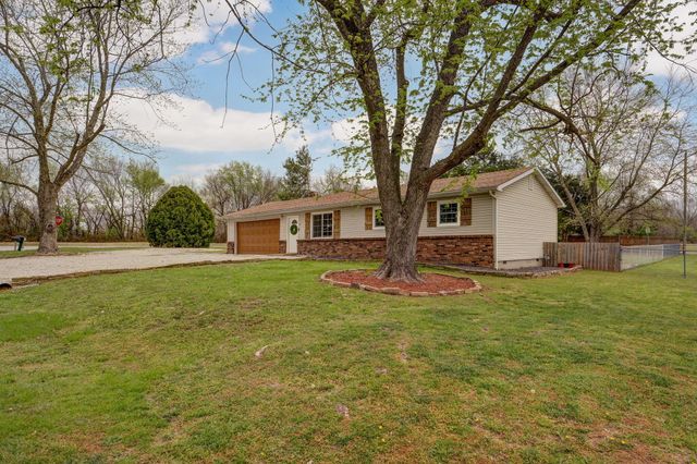 100 Dorcas Drive, Willard, MO 65781