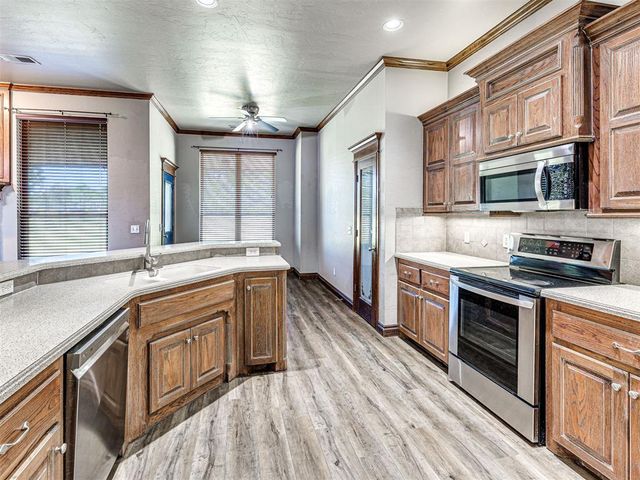 1113 Cedar Crossing, Choctaw, OK 73020