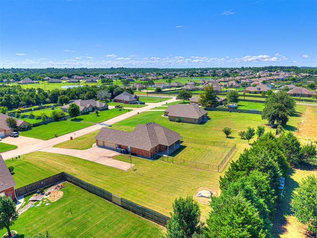 1113 Cedar Crossing, Choctaw, OK 73020