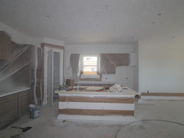 207 Bishop Wood RD, Dripping Springs, TX 78620