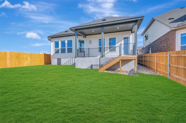 207 Bishop Wood RD, Dripping Springs, TX 78620