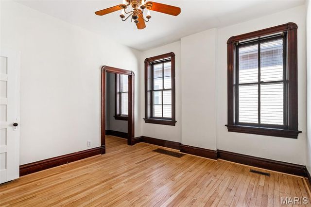 6567 Fyler Avenue, St Louis, MO 63139
