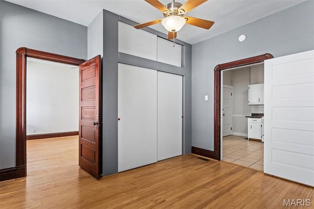 6567 Fyler Avenue, St Louis, MO 63139