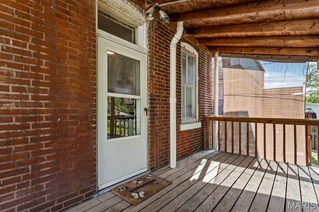 6567 Fyler Avenue, St Louis, MO 63139