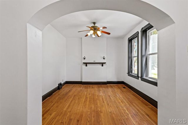 6567 Fyler Avenue, St Louis, MO 63139