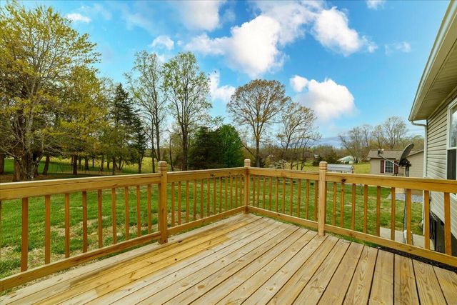1100 Merriman Way RD, Moneta, VA 24121
