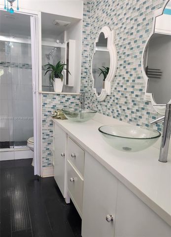3811 NW 84th Avenue 2B, Sunrise, FL 33351