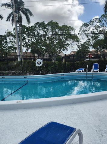 3811 NW 84th Avenue 2B, Sunrise, FL 33351