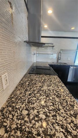 3811 NW 84th Avenue 2B, Sunrise, FL 33351