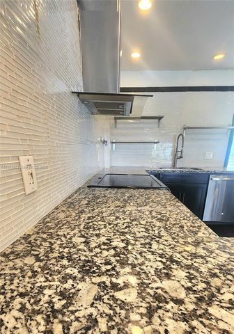 3811 NW 84th Avenue 2B, Sunrise, FL 33351