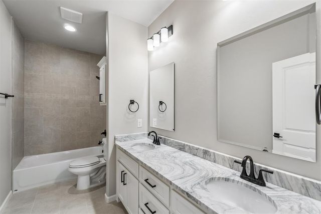 15629 Stillmeadows Drive, Edmond, OK 73013
