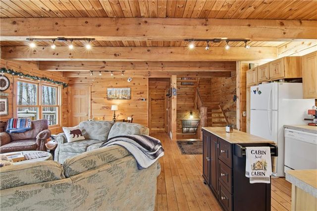 10471 Scarlet Tanager Lane, Hayward, WI 54843