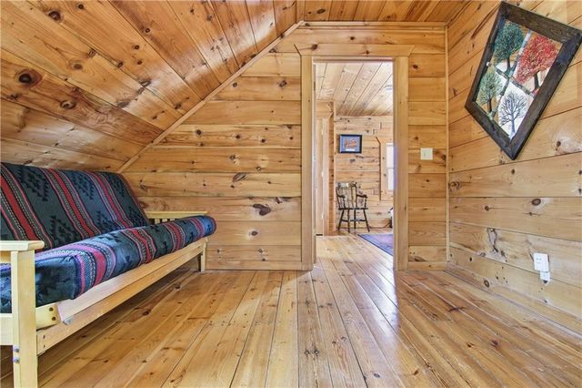 10471 Scarlet Tanager Lane, Hayward, WI 54843