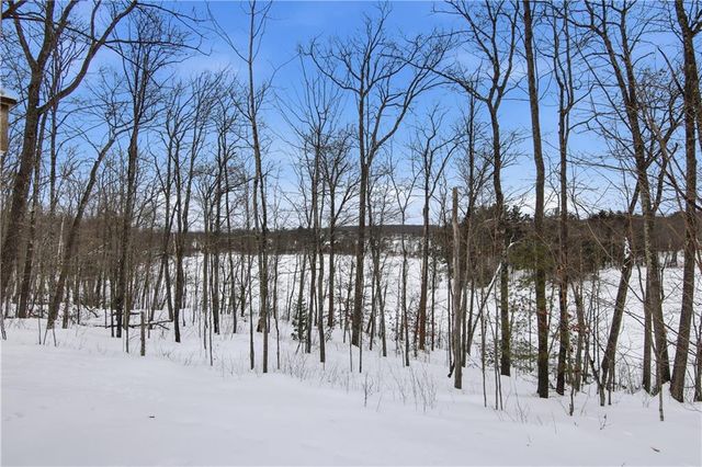 10471 Scarlet Tanager Lane, Hayward, WI 54843