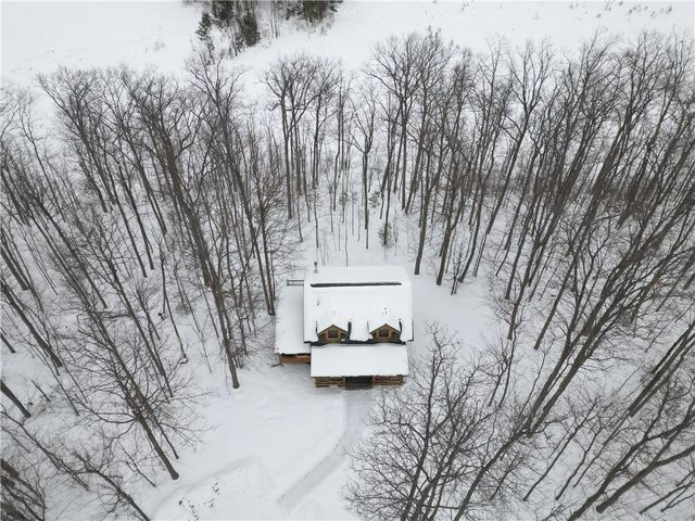 10471 Scarlet Tanager Lane, Hayward, WI 54843